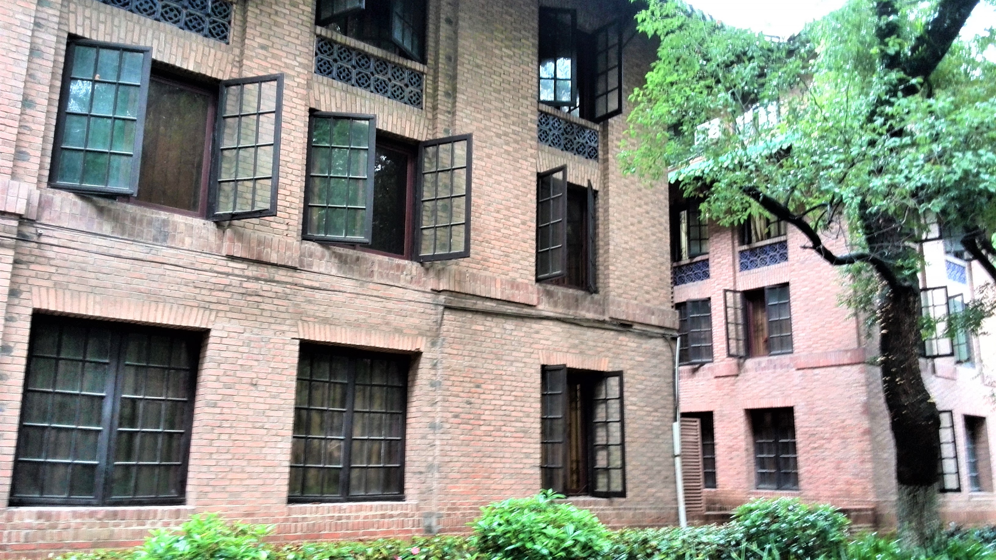 中山大学：广东人眼里的华南一霸，知名度不过长江？