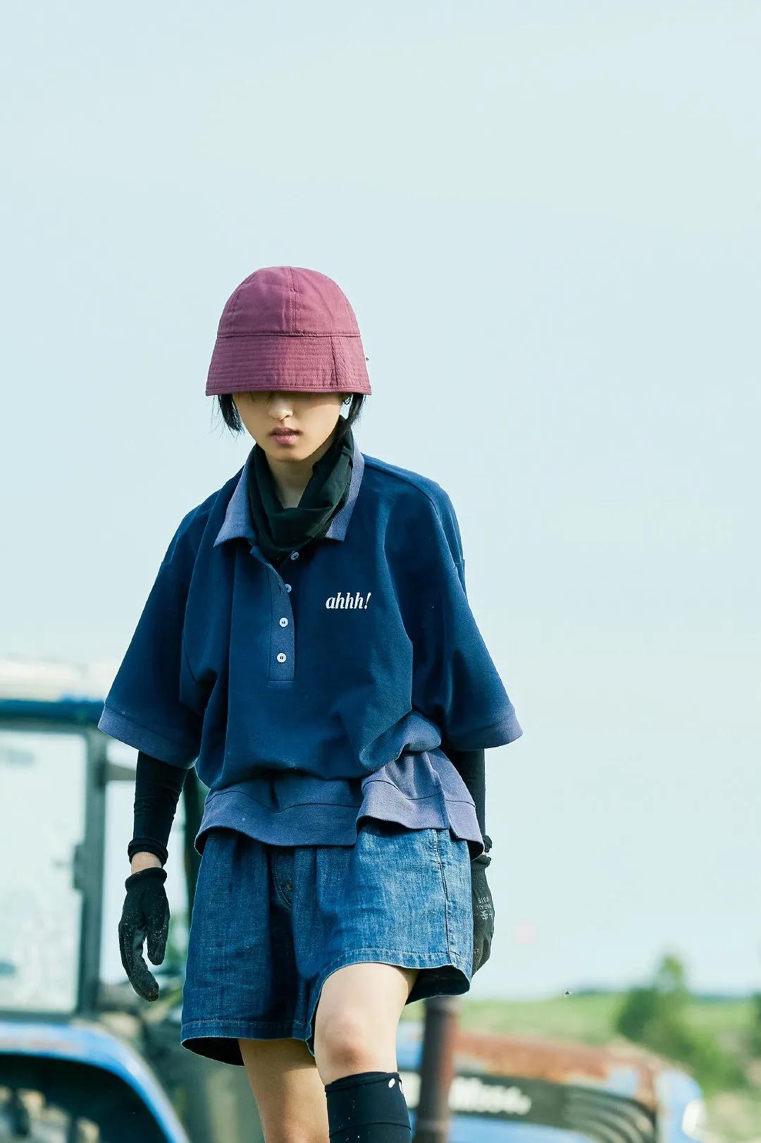 张子枫近期综艺穿搭