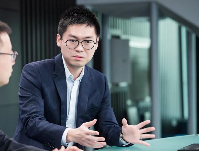 江苏常州走出一位富豪：继承家族大量财富，身家335亿