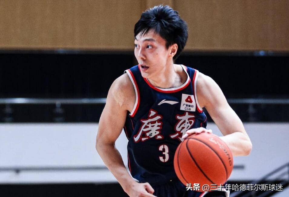 胡明軒為什么還可以打cba（這才是中國(guó)男籃重用胡明軒的原因，原來(lái)是這幾件事造成的）