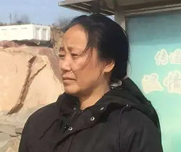 “双面人”李利娟：2006年获感动河北十大人物，利用孩子诈骗千万