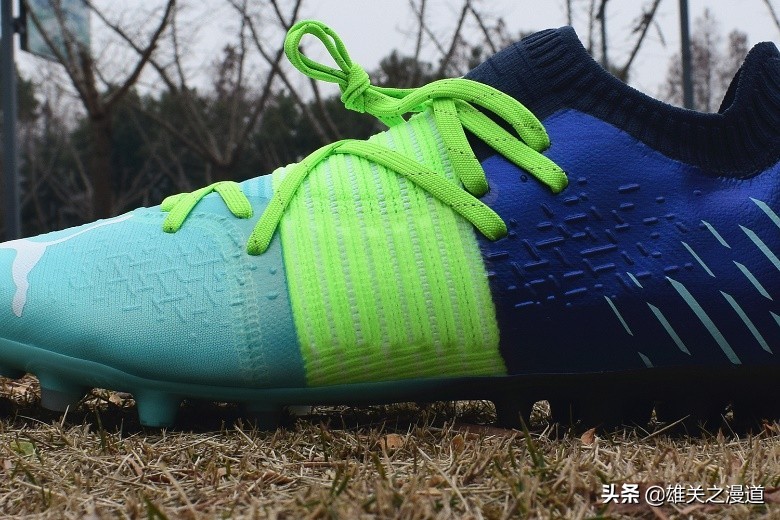 足球鞋买什么鞋钉（Puma Future Z 1.2 MG足球鞋，绿茵实战派）