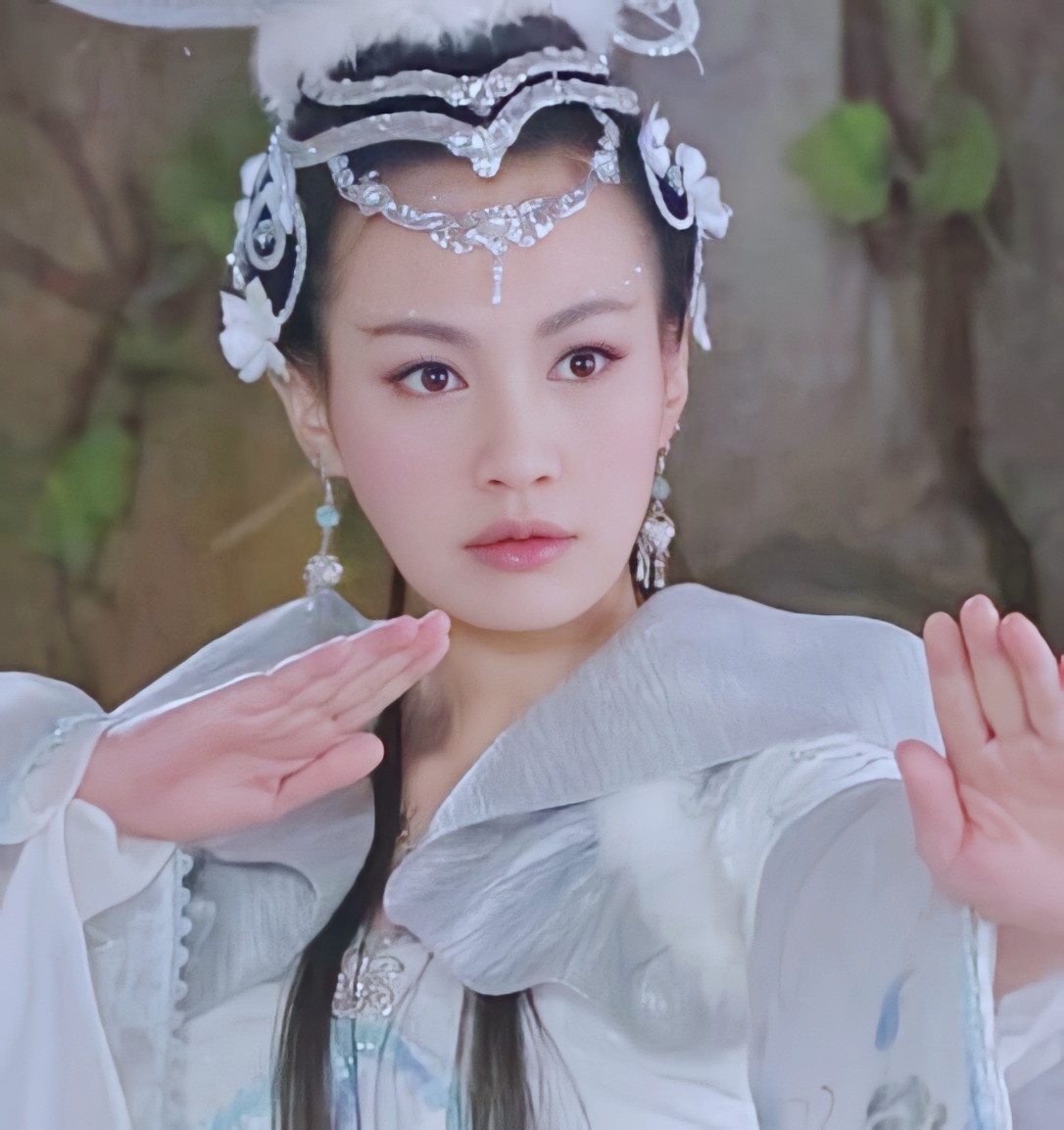 这些女妖精比仙女还要有仙气，你最喜欢谁？吴倩可爱，韩雪冷艳