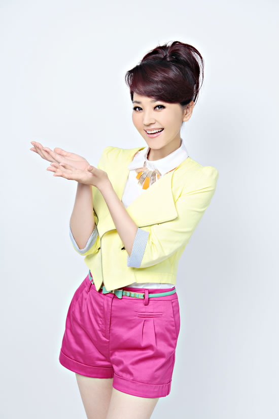 于是方琼尝试了很多的职业,但是都没有成功.