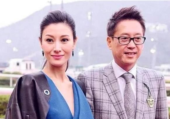 "蛇蝎美人"李嘉欣:刀划关之琳脸,逼死宝咏琴,把蔡少芬踹到流产-蘑菇号