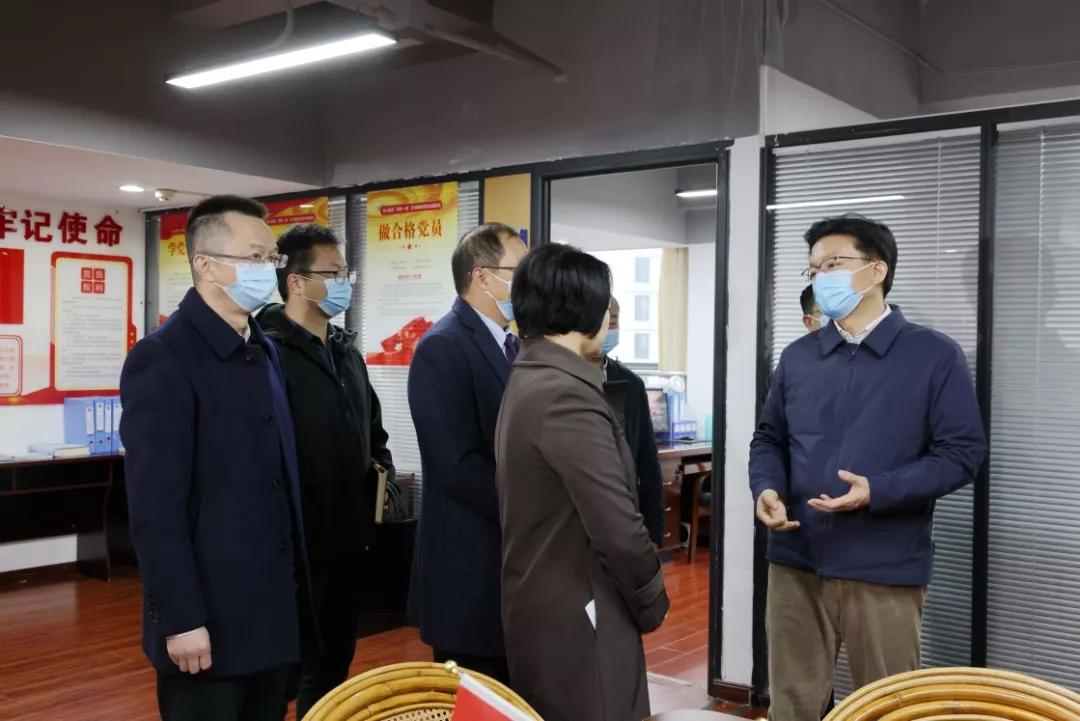 贵州省律师协会（时光辉到贵州省律师协会调研并召开座谈会）