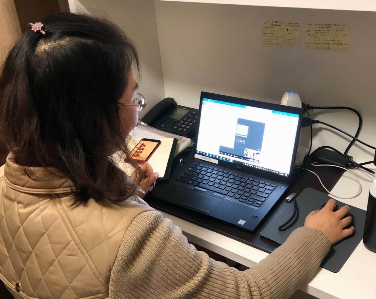 四川多所高校发布暂缓返校通知，大学生悲喜不同，大学的安排不同