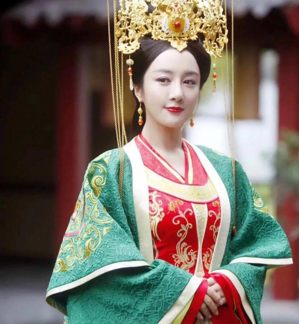 独孤信：最牛岳父，十大美男之一，三个皇后女儿，李渊是他亲外孙