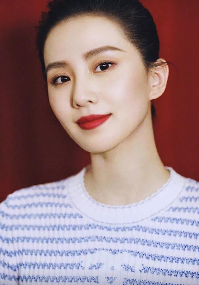 刘诗诗温柔体贴入微