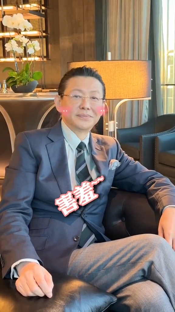 正大综艺主持人30年后再相聚,72岁姜昆显年轻,59岁程前超时尚