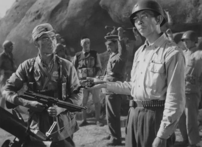 红色经典电影《红日》，真正是经典中的经典