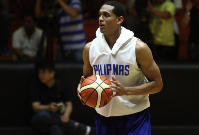 菲律宾篮球克拉克森(男篮再遇挑战！克拉克森或成菲律宾本土球员 联手菲姚明战力升级)