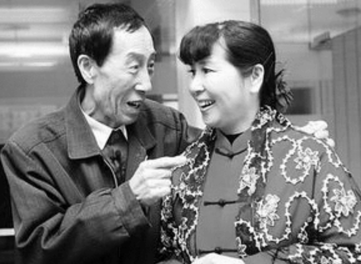 著名演员梁音：丧偶陷入悲痛，77岁时女儿撮合他与影迷再婚