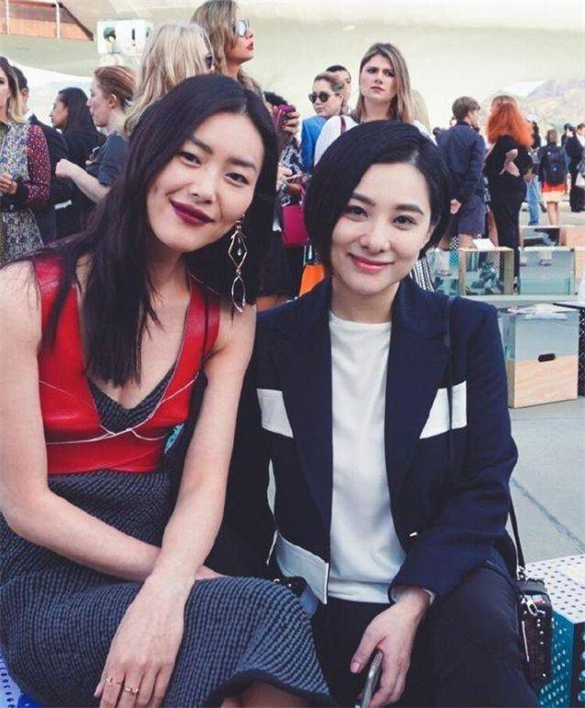 刘璇平衡木冠军怎么好（43岁奥运冠军刘璇近况，嫁入豪门被宠成少女，如今已是霸道女总裁）