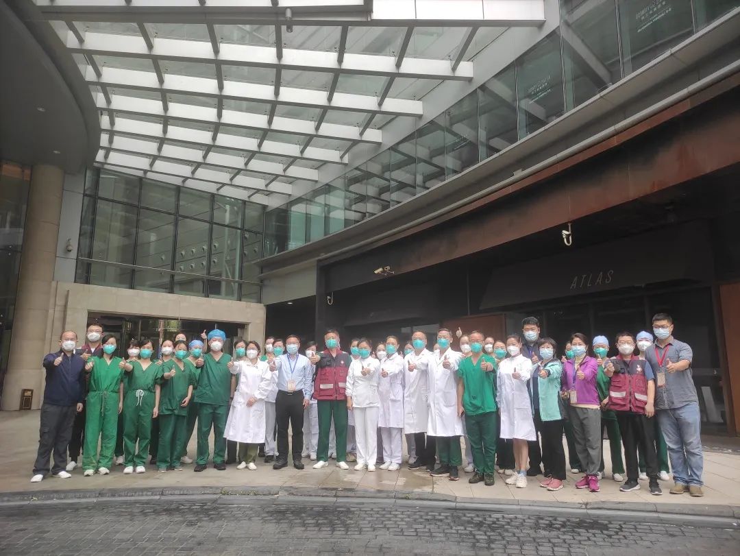 国家卫健委医管中心及江西援沪前方指挥部领导看望慰问我院援沪护理工作者