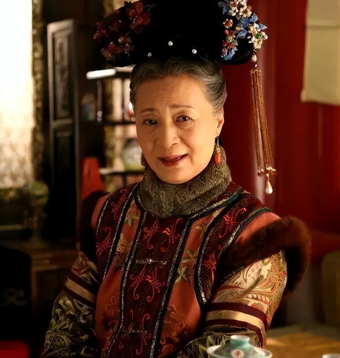 论真正拥有“微笑眼”的奶奶只服这6位，有人83岁还在演戏的路上