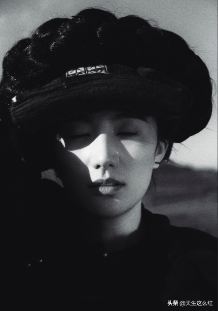 30岁超模如何拿下李亚鹏？我更好奇50岁李亚鹏如何拿下小美女