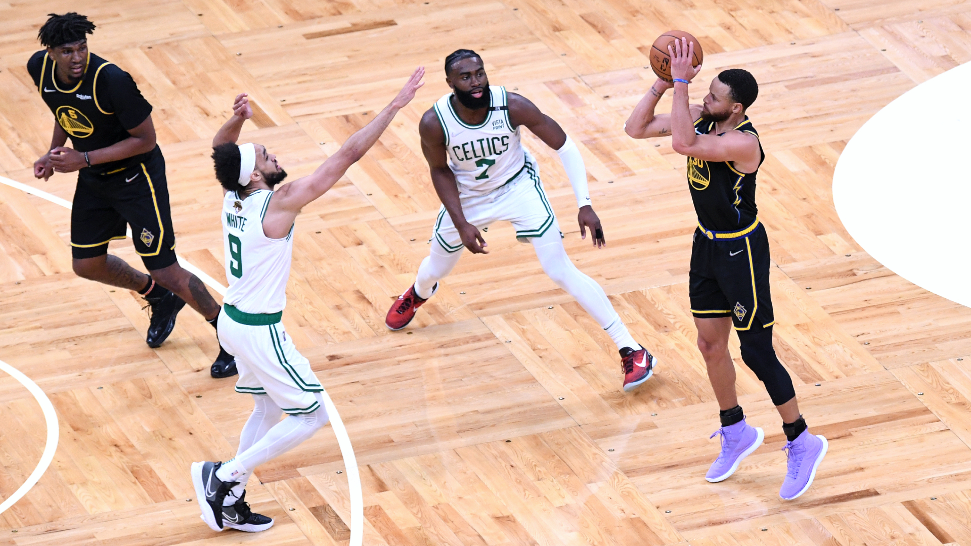 nba史上最遠絕殺三分（上賽季超遠三分命中榜，詹姆斯進前5，東契奇第3，榜首是庫里兩倍）