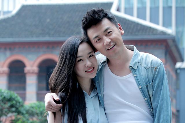 出道15年，爆红后绯闻不断，为何翟煦飞对他依旧不离不弃？