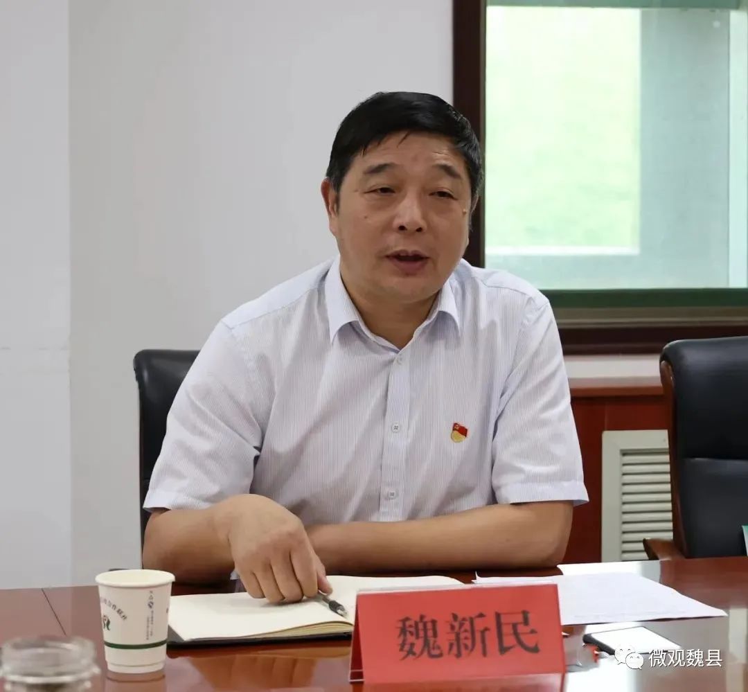 邯鄲魏縣縣長高巍與中國人壽邯鄲分公司負責人霍海峰一行座談