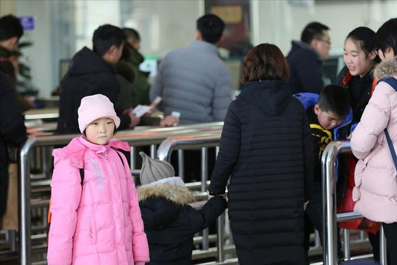 放假通知！我国各高校对寒假做出调整，较往年放假“统一提前”