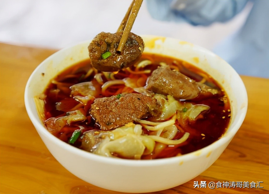 重庆名小吃有哪些（重庆10大特色美食小吃推荐）