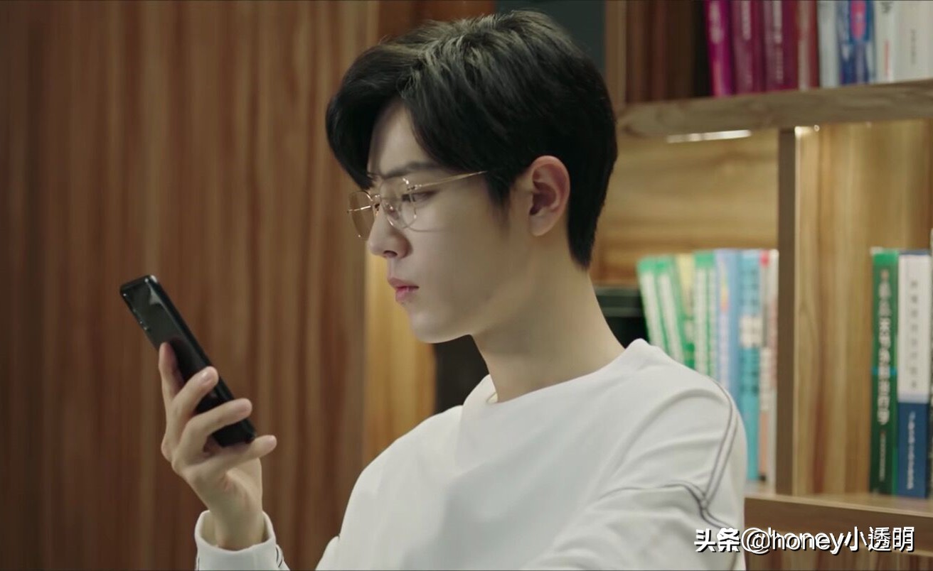 肖战新戏杀青,小演员曝将合作下部戏!如梦之梦2022将继续巡演