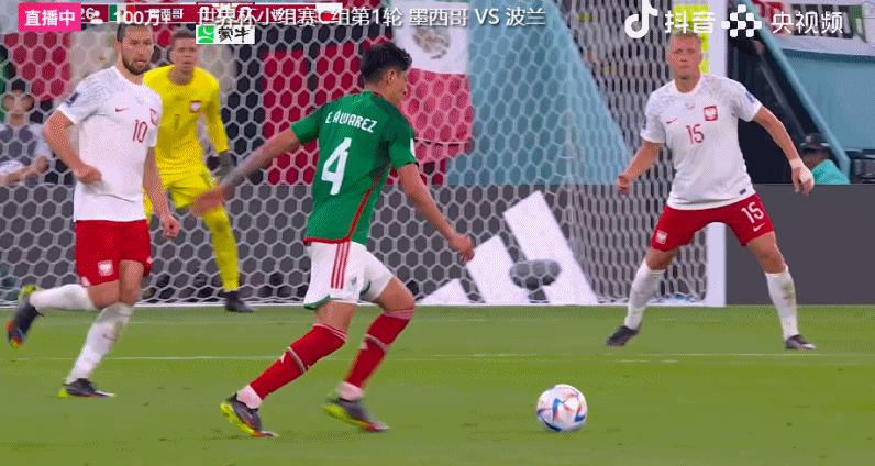 世界杯-莱万造点亲自主罚 被奥乔亚扑出 波兰0-0墨西哥