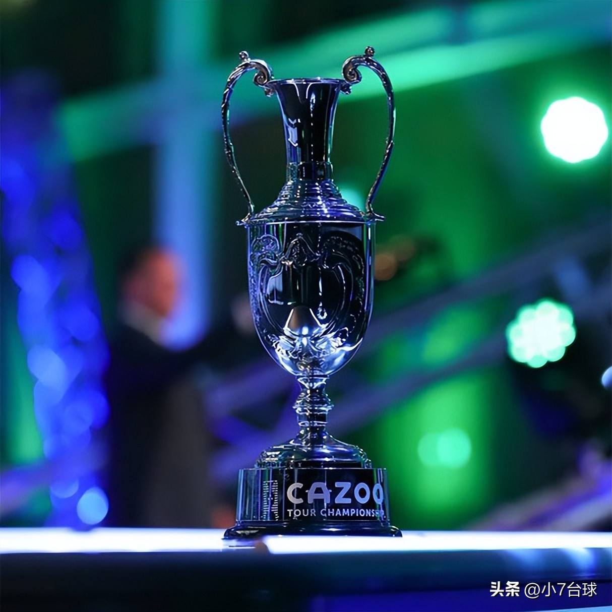 世界杯冠军奖杯照片(斯诺克各项赛事奖杯高清图,中国奖杯你喜欢吗?