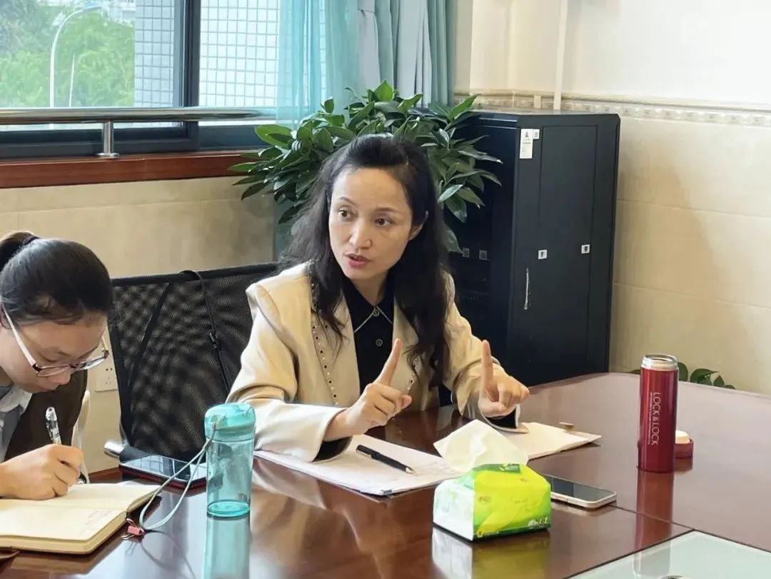 成都市双流区实验小学外国语学校开展语文阅读课程专题研讨会