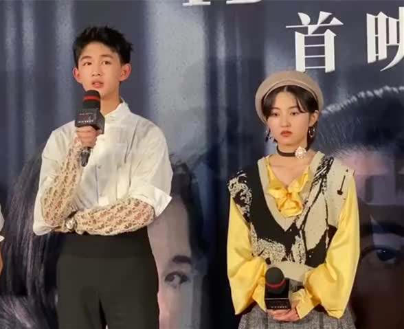 姚明女儿身高图片(小孩身高也“内卷”？姚明女儿11岁1米8，石头14岁就比郭涛高)