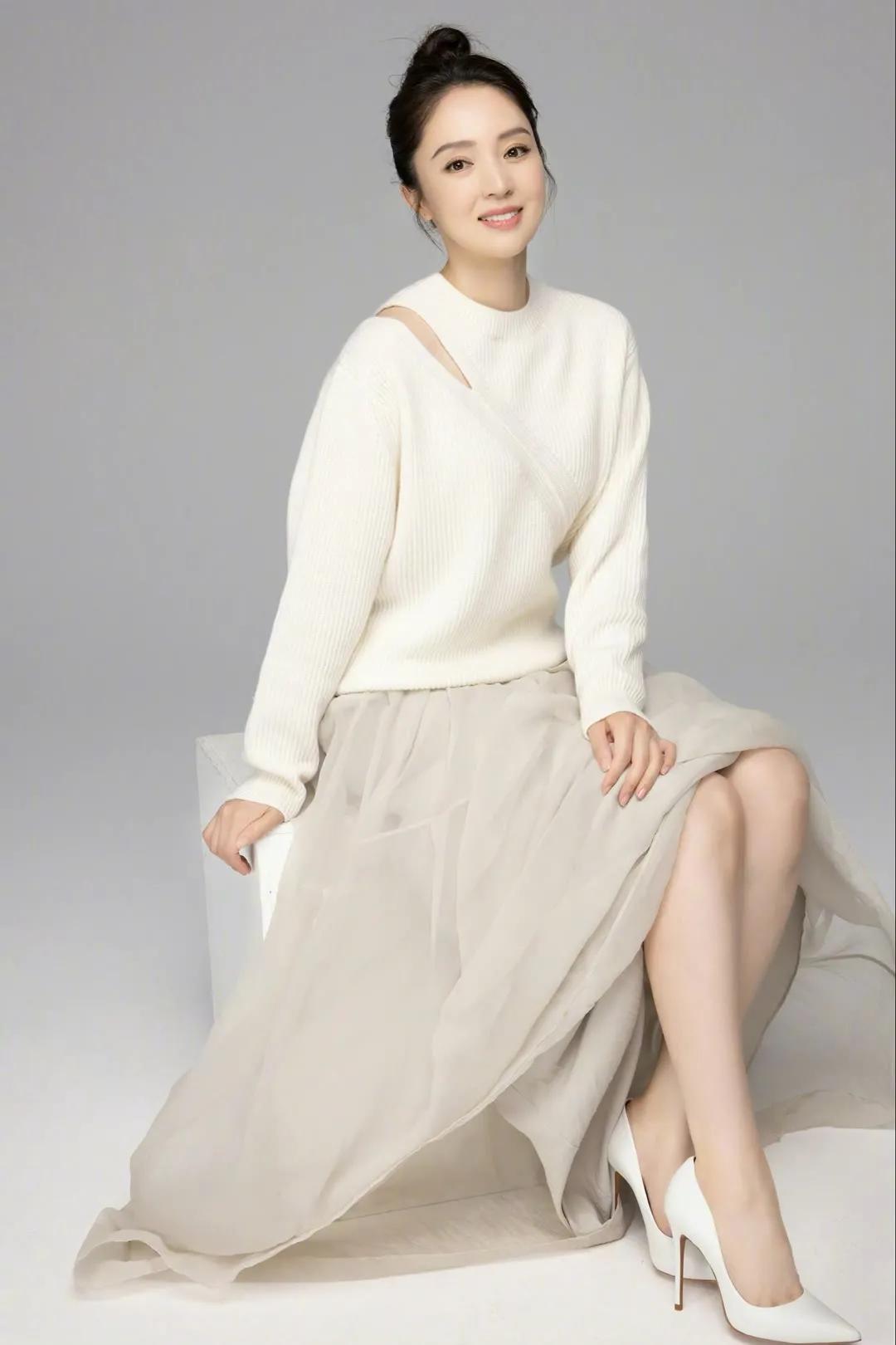 明星美图壁纸：董璇，优雅动人，太好看了