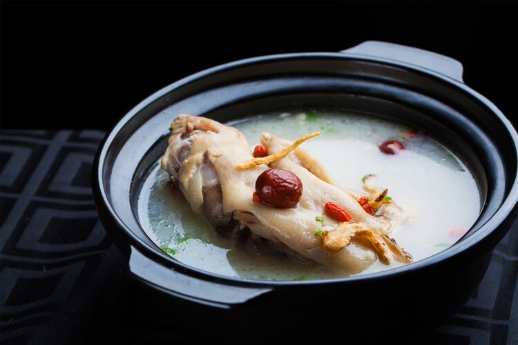 吃花生，能养生？研究发现：每天吃4-5粒花生，能让血管更健康