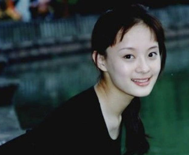 不知感恩的向海清：被孙俪资助4年，却用6000字长文怒斥：太抠了