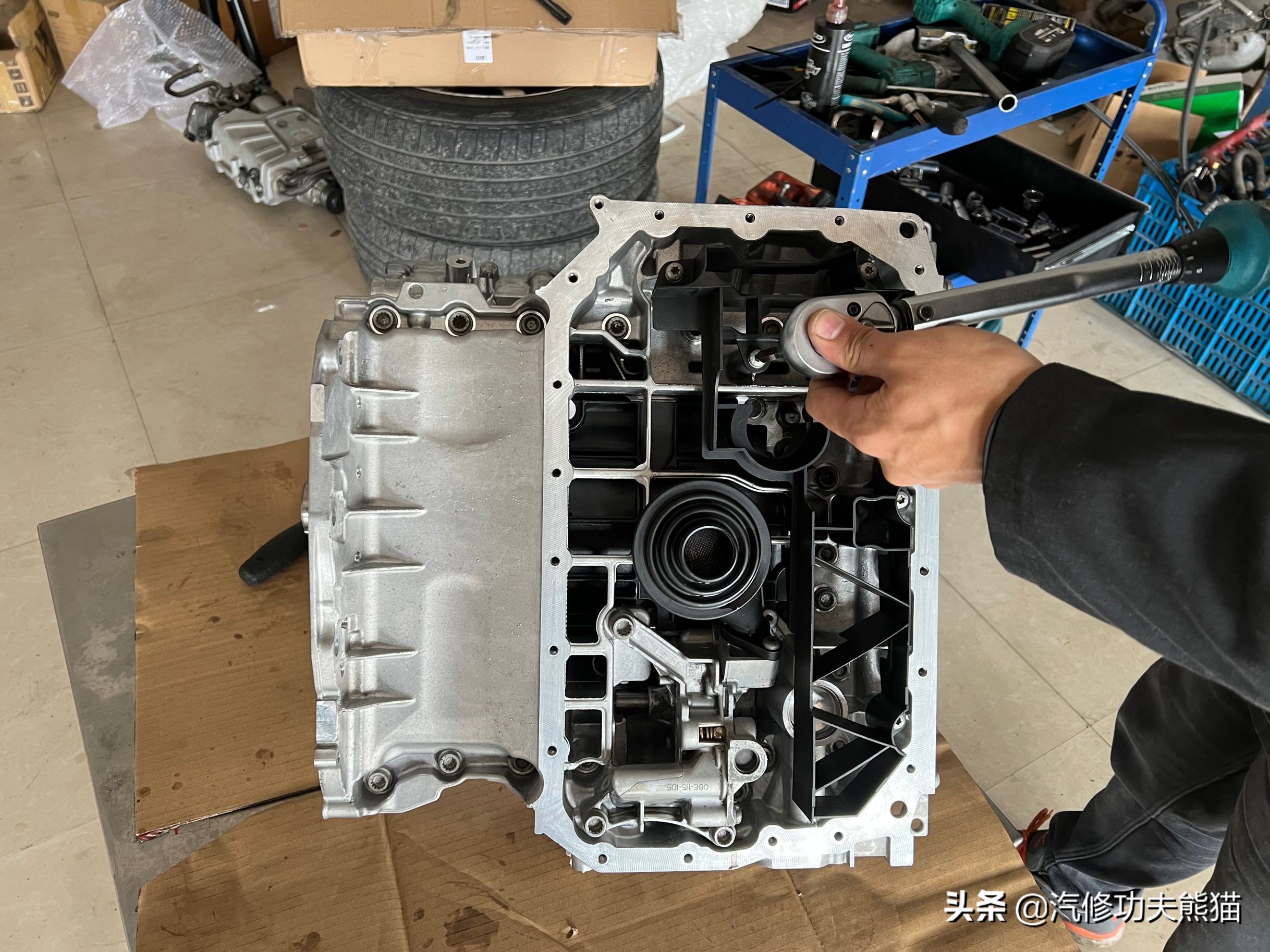 如何拯救你的奥迪q7烧机油?这次的维修方案深挖病根,一次性解决