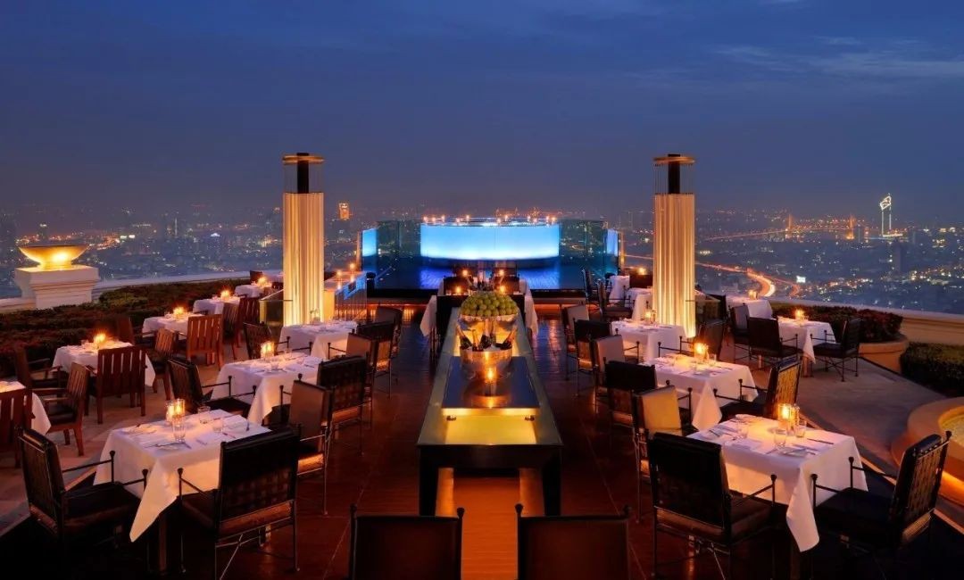 江河盛景 澎湃金边：威尔斯公馆引一线江景入户，揽一城繁华天际