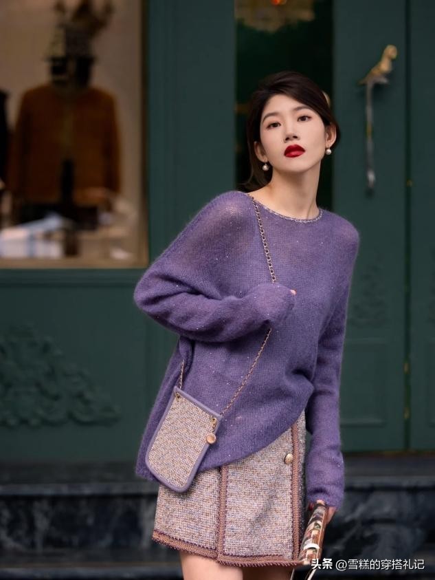 皮肤偏黑适合穿什么颜色的衣服（皮肤偏黑适合穿什么颜色的衣服橘黄色）-第10张图片-科灵网