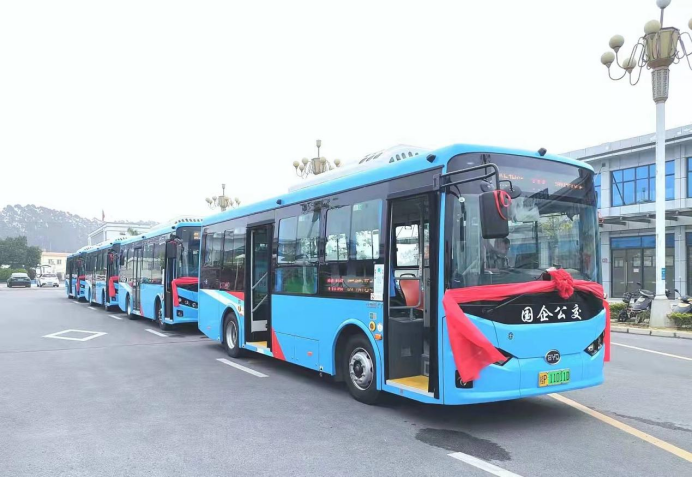 重塑防城港公交新形象 比亞迪純電動公交車駛入“邊陲明珠”