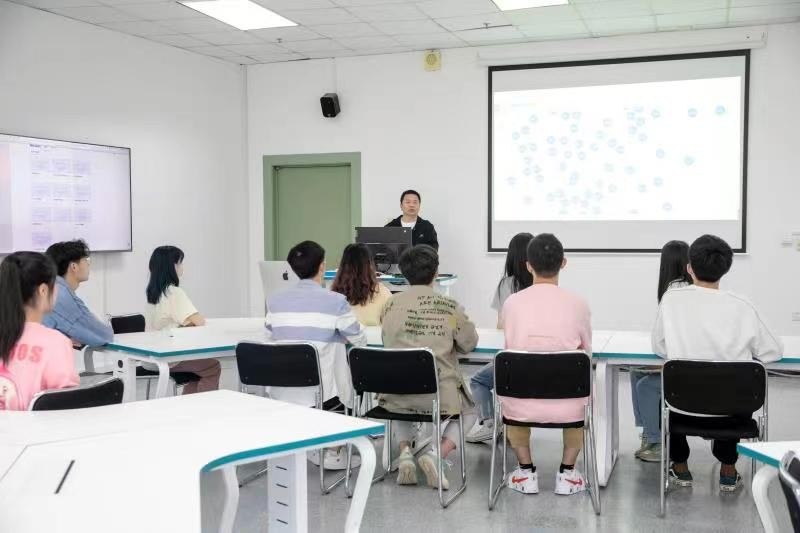 数据科学与大数据技术专业｜数字化时代，大数据独领风骚