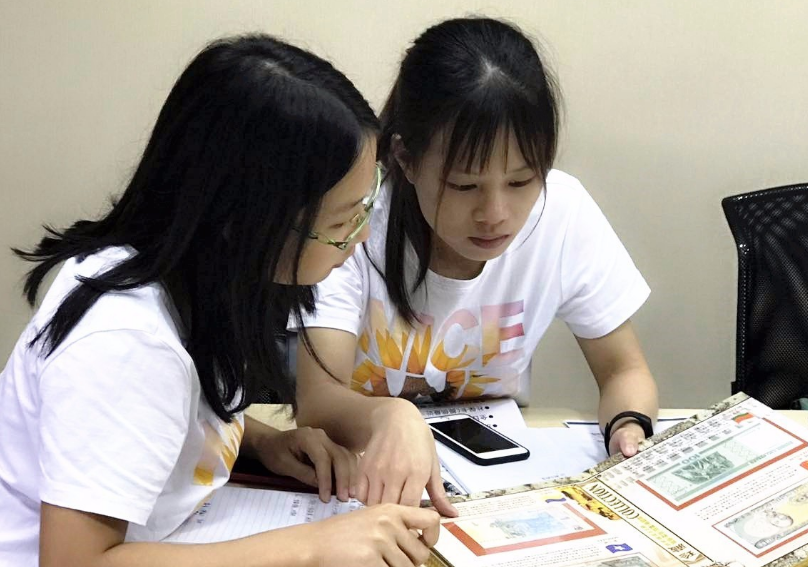 一组清华教室实拍图走红，被嘲“高学历低素质”，内卷如此严重？