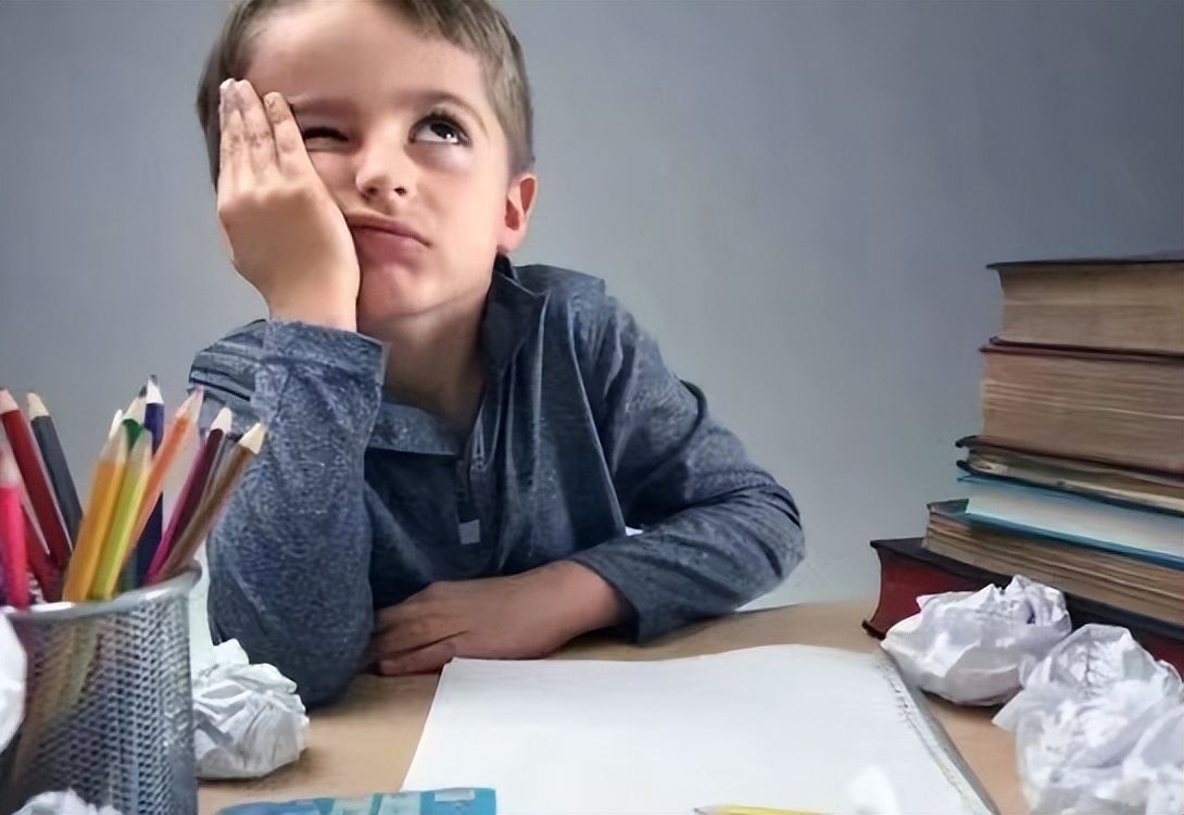 语文90分作文扣10分,家长挠墙辅导难,怎么办?四步入手搞定作文