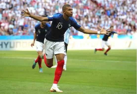 世界杯人物说|11件趣事认识姆巴佩 ：法国天才前锋、足球界闪电