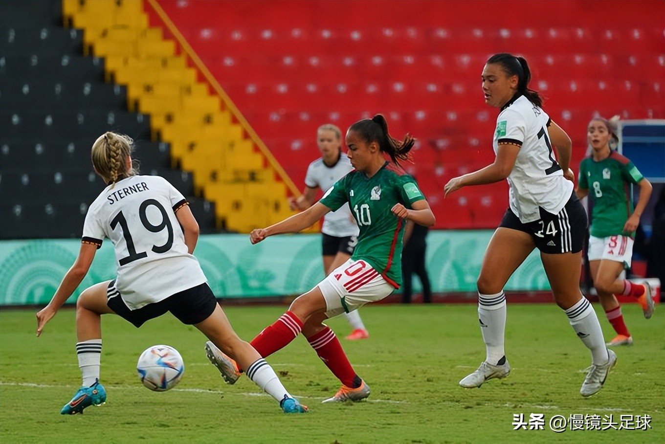 u20女足世界杯日本德国(0-1！2-2！世界杯大冷门：德国队出局，球员哭泣，中国女足没出线)