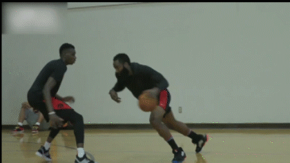 篮球突破教学（三个最常用的突破过人细节，让你的过人，如同欧文艾弗森一样厉害）