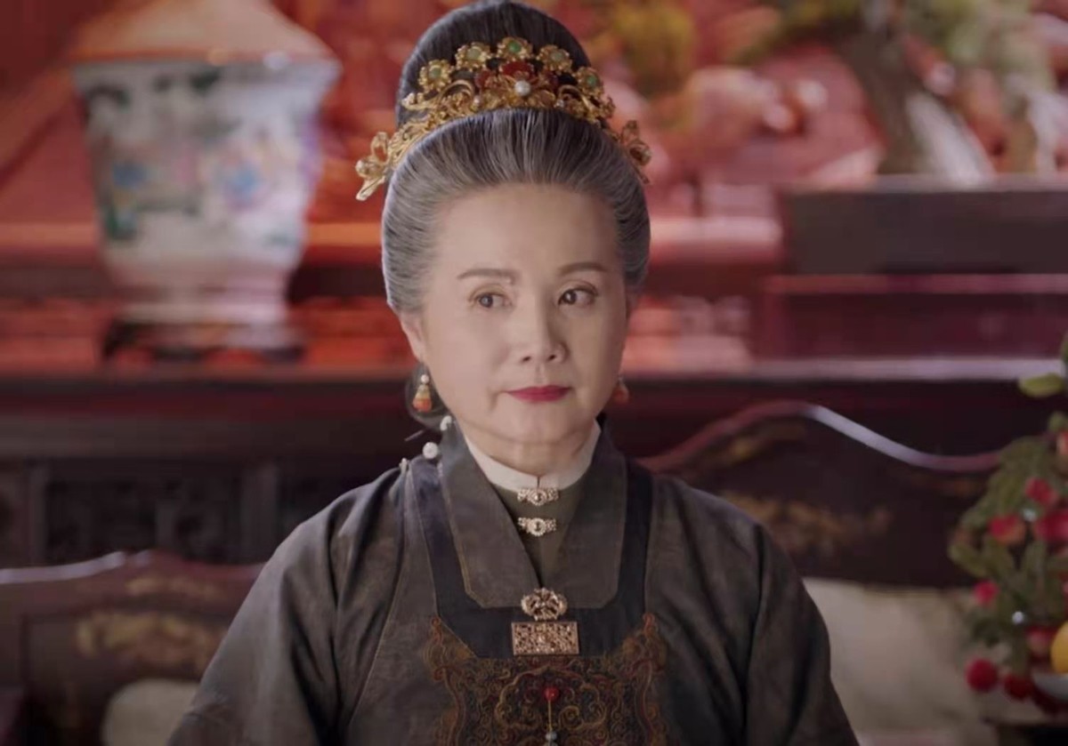 这5位“妈妈专业户”：将“贵妇”气质发挥得淋漓尽致，难演穷人