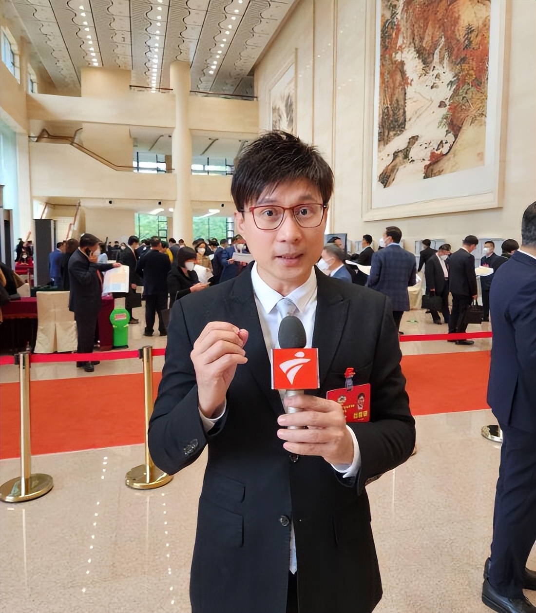 广东80后的共同回忆,难忘的珠江台主持人陈维聪,王怡斐和陈旭然