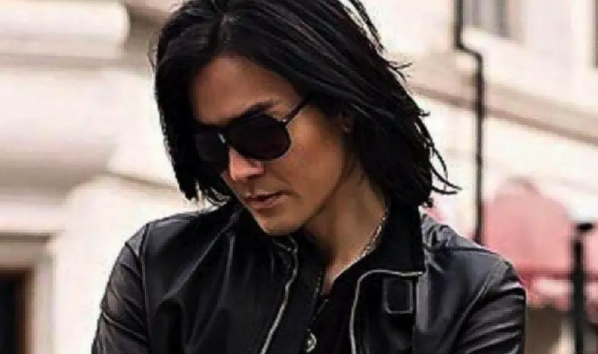 留长发却不娘的6位男明星，个个五官硬朗，野性又帅气