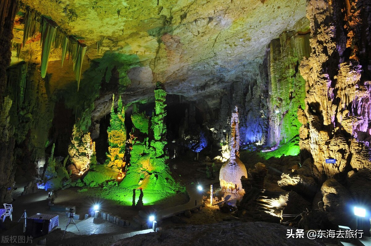 贵州最值得去旅行的十大景点，走遍神州大地，最美多彩贵州