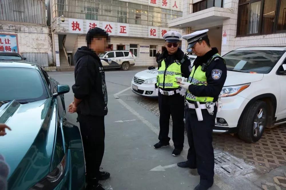 借车须谨慎，“炸”街扰民要不得
