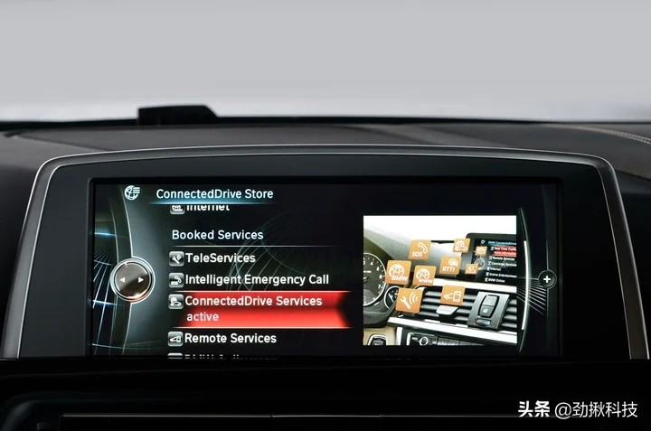 美国98%汽车都能用CarPlay，中控屏幕踹进新时代？